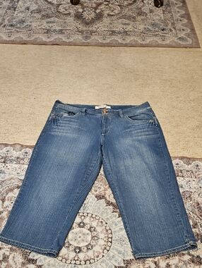 jeanstar Medium Blue Cropped Jeans